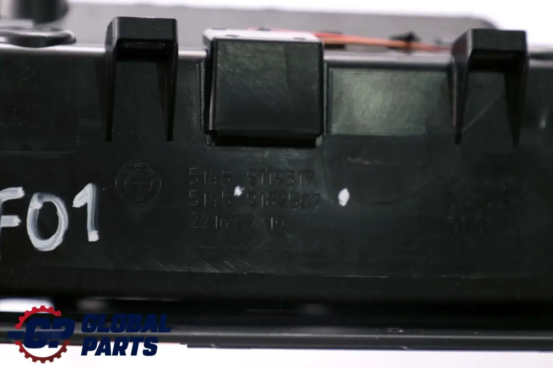 Konsola Środkowa Schowek Popielniczka do BMW F01 F02 F03 o numerze 9182502 BMW F01 F02 F03 Konsola Środkowa Schowek Popielniczka - SKU 9182502 - Numer Części 9182502