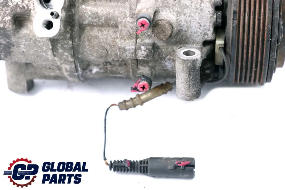 N40 N42 N45 N46 Sprężarka Klimatyzacji do BMW E46 E83 E85 o numerze 6908660 BMW E46 E83 E85 N40 N42 N45 N46 Sprężarka Klimatyzacji - SKU 9182795 - Numer Części 6908660