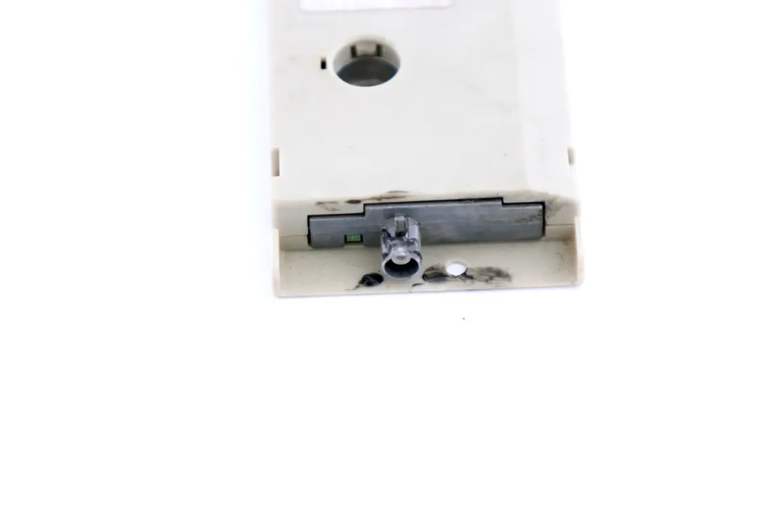 Antenna Amplifier Diversity 868 MHZ 6985531 6934478 to BMW E61 E61N LCI with Part number 9183564 BMW E61 E61N LCI Antenna Amplifier Diversity 868 MHZ 6985531 6934478 - SKU 9183564 - Part number 9183564