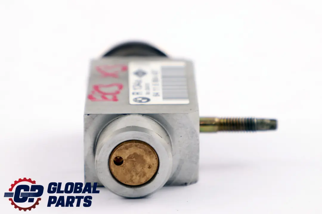 Zawór rozprężny klimy 6904437 do BMW X3 E83 MINI R56 o numerze 9185521 BMW X3 E83 MINI R56 Zawór rozprężny klimy 6904437 - SKU 9185521 - Numer Części 9185521
