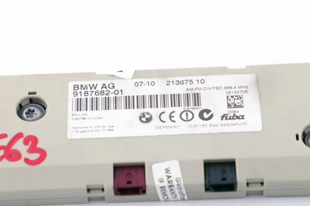 E63N LCI Antenna Amplifier Control Unit Module Diversity 868 MHZ to BMW E63 with Part number 9187682 BMW E63 E63N LCI Antenna Amplifier Control Unit Module Diversity 868 MHZ - SKU 9187682 - Part number 9187682