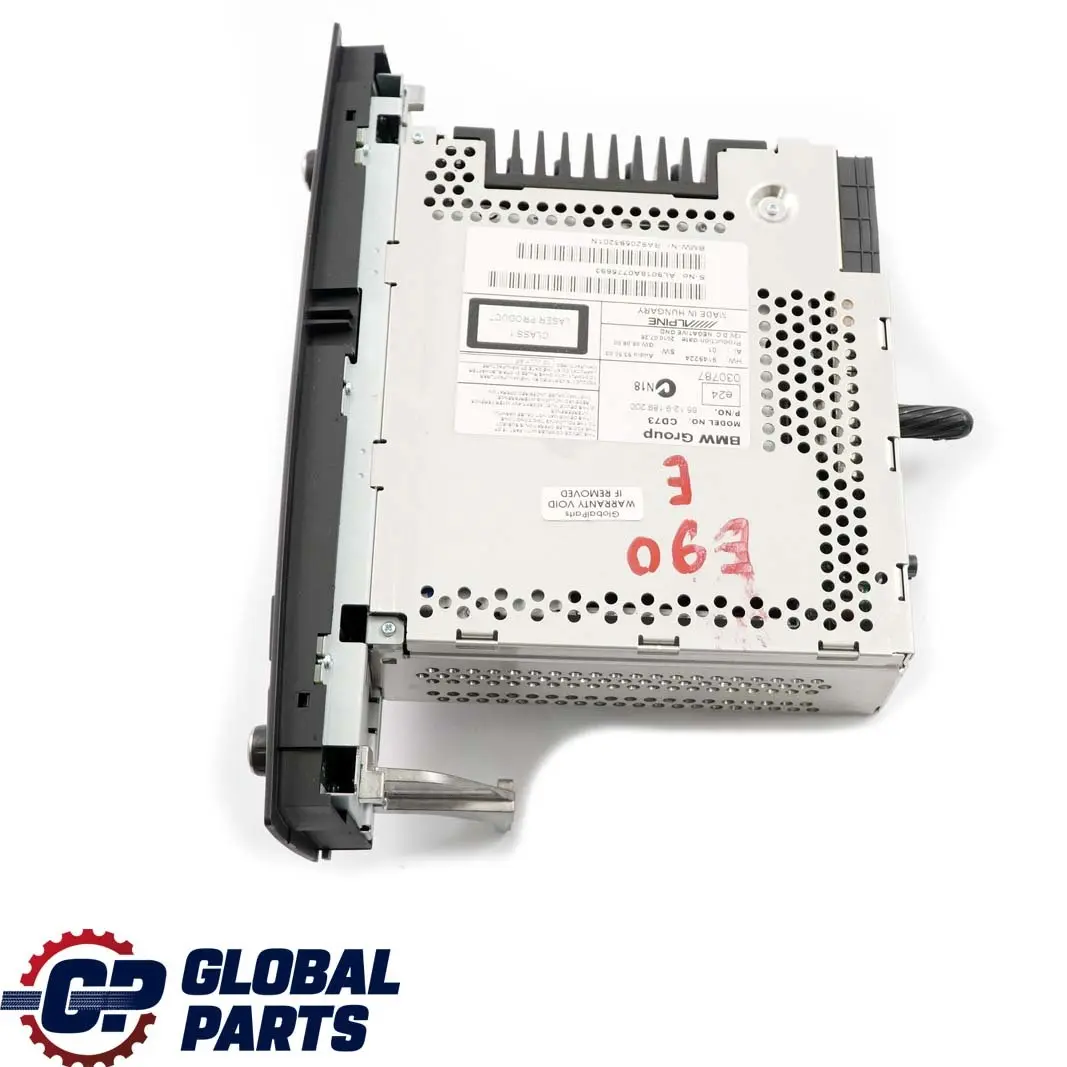 Radio BMW Professional CD 6512 für BMW E81 E87 E90 E91 E92 mit Teilenummer 9189200 BMW E81 E87 E90 E91 E92 Radio BMW Professional CD 6512 - SKU 9189200 - Teilenummer 9189200