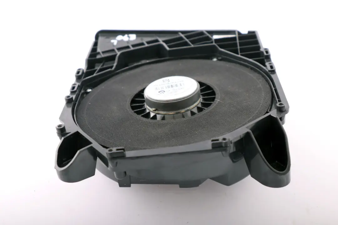 BMW E81 E82 E87 E88 E90 E91 E92 E93 Central Bass Left - SKU 9192461 - Part number 9192461