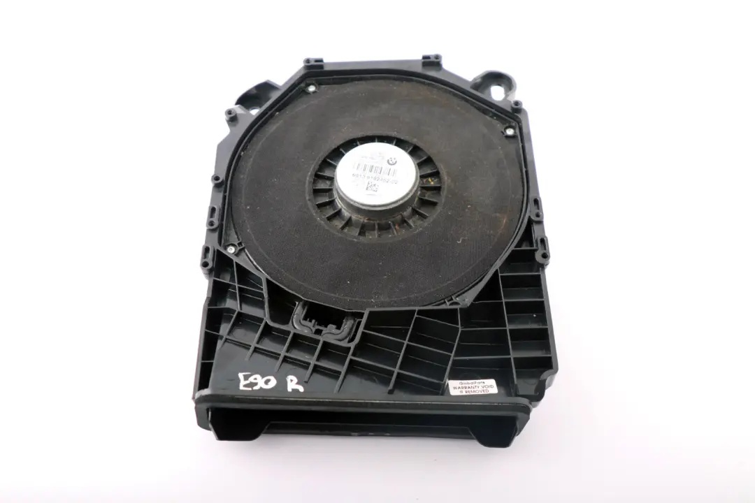Zentraler Basslautsprecher BMW E81 E82 E87 E88 E90 E91 E92 E93 Rechts für mit Teilenummer 9192462 Zentraler Basslautsprecher BMW E81 E82 E87 E88 E90 E91 E92 E93 Rechts - SKU 9192462 - Teilenummer 9192462