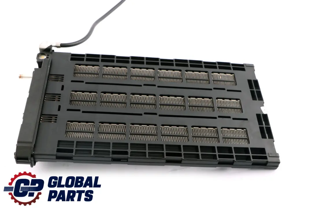 Radiador Matriz Calentador Auxiliar para BMW E81 E87 E90 E91 E92 E93 LCi con número de pieza 9194595 BMW E81 E87 E90 E91 E92 E93 LCi Radiador Matriz Calentador Auxiliar - SKU 9194595 - Número de pieza 9194595