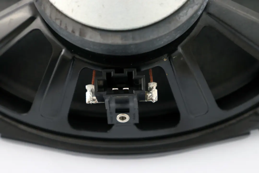 Woofer Puerta Altavoz Hifi Harman Kardon para Mini R55 R56 R57 LCI con número de pieza 9194842 Mini R55 R56 R57 LCI Woofer Puerta Altavoz Hifi Harman Kardon - SKU 9194842 - Número de pieza 9194842