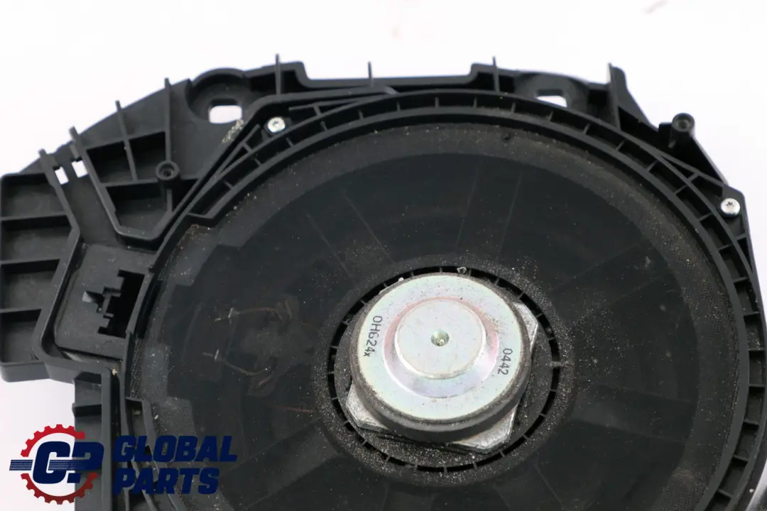 Derecha Central Bass Sistema Estereo para BMW F10 F11 LCI con número de pieza 9195200 BMW F10 F11 LCI Derecha Central Bass Sistema Estereo - SKU 9195200 - Número de pieza 9195200