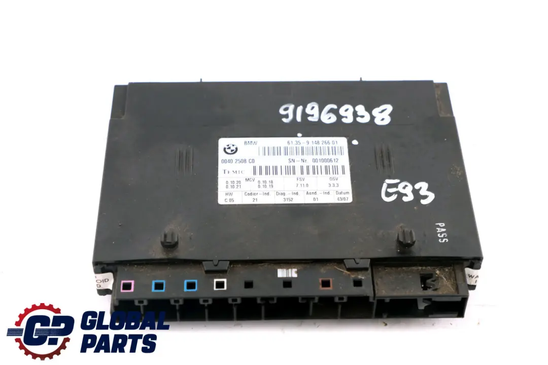 Sitz Steuer Gerät ECU 9148266 für BMW E93 mit Teilenummer 9196938 BMW E93 Sitz Steuer Gerät ECU 9148266 - SKU 9196938 - Teilenummer 9196938