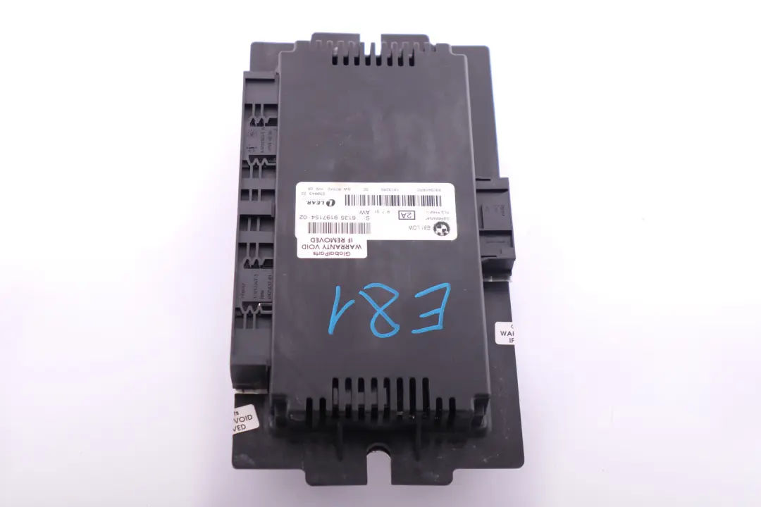 LOW Module de Contrôle de l'Eclairage au Sol ECU PL2 FRM II pour BMW E81 à propos du numéro de pièce 9197154 BMW E81 LOW Module de Contrôle de l'Eclairage au Sol ECU PL2 FRM II - SKU 9197154 - Numéro de pièce 9197154