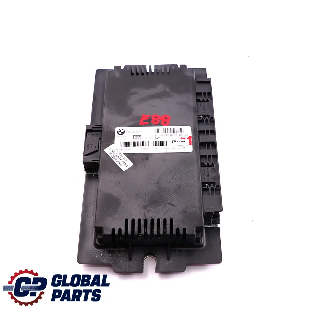 ECU Lichtmodul Steuergerät ECU PL2 FRM II Lear für BMW E88 mit Teilenummer 9197161 BMW E88 ECU Lichtmodul Steuergerät ECU PL2 FRM II Lear - SKU 9197161-1 - Teilenummer 9197161