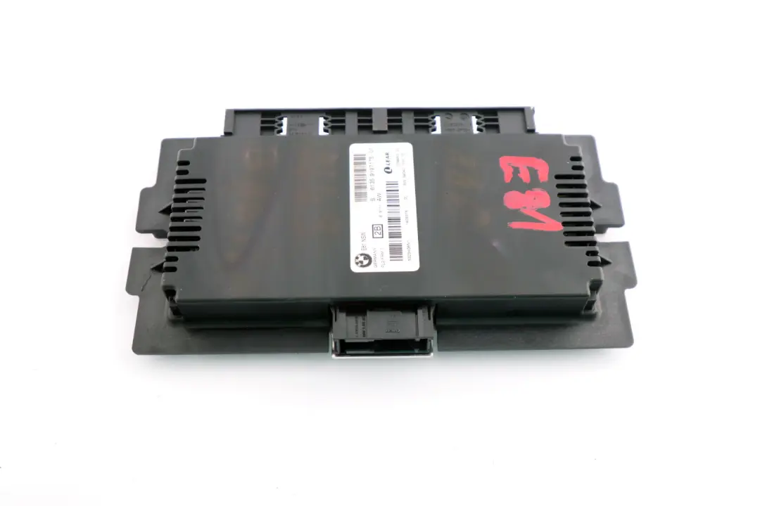 Fu?raumleuchtemodule Module ecu PL2 Frm II pour BMW 1 E81 à propos du numéro de pièce 9197175 BMW 1 E81 Fu?raumleuchtemodule Module ecu PL2 Frm II - SKU 9197175 - Numéro de pièce 9197175