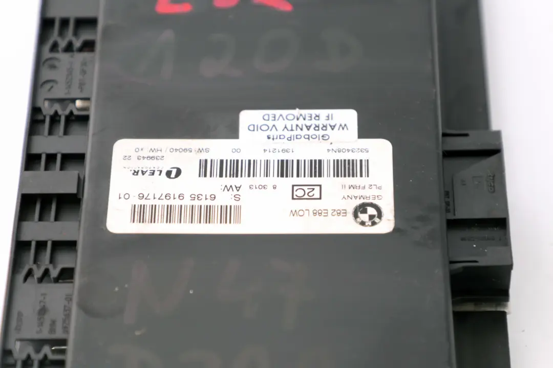 Módulo de Luz de Pie LOW PL2 FRM II 6135 para BMW E82 con número de pieza 9197176 BMW E82 Módulo de Luz de Pie LOW PL2 FRM II 6135 - SKU 9197176 - Número de pieza 9197176