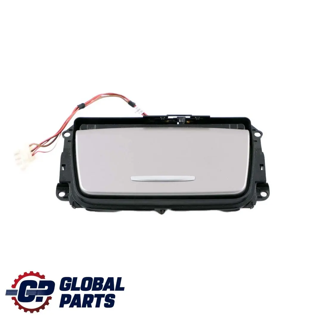 Aschenbecher Mittelkonsole Satinsilber 7078571 für BMW 3 er E90 E91 LCI mit Teilenummer 9197244 BMW 3 er E90 E91 LCI Aschenbecher Mittelkonsole Satinsilber 7078571 - SKU 9197244 - Teilenummer 9197244
