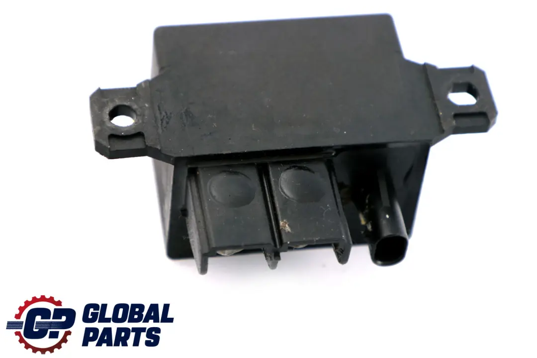 130A Relé motor ventilador eléctrico para BMW F10 F11 F20 F21 F30 F31 con número de pieza 9198302 BMW F10 F11 F20 F21 F30 F31 130A Relé motor ventilador eléctrico - SKU 9198302 - Número de pieza 9198302