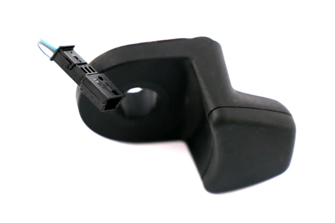 Heckscheibe Heckscheibentaster mit Mikroschalter für BMW 3 5 er E46 E91 E61 mit Teilenummer 9200673 BMW 3 5 er E46 E91 E61 Heckscheibe Heckscheibentaster mit Mikroschalter - SKU 9200673 - Teilenummer 9200673