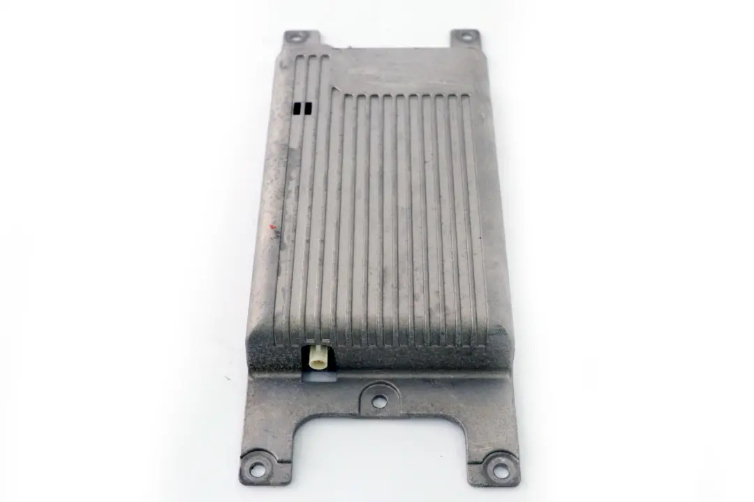 BMW E81 E87 E90 MULF Module chargement appareils électroniques libres - SKU 9200821 - Numéro de pièce 9116725