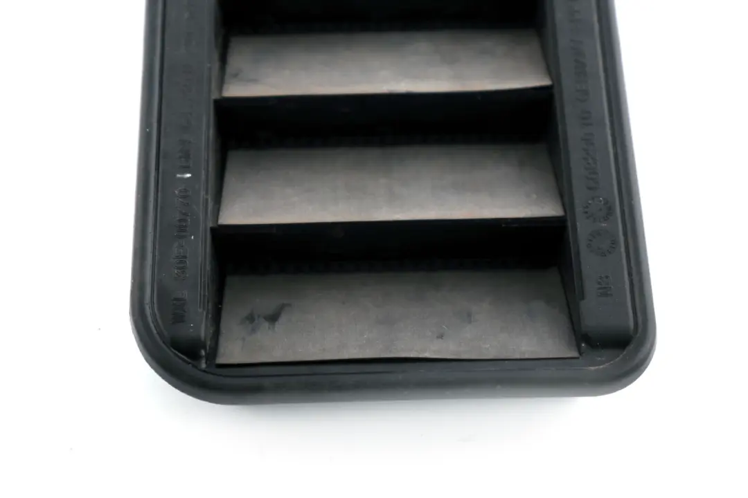 BMW 1 er F20 F21 F22 LCI Heckentlüftung Absorber - SKU 9201647 - Teilenummer 9201647