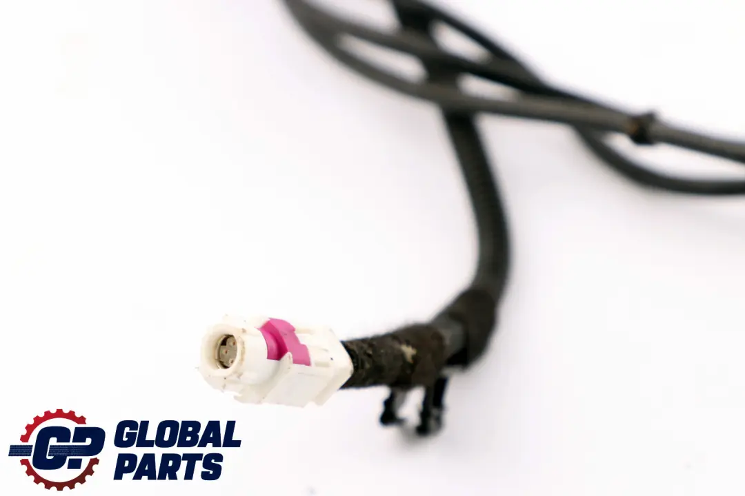 BMW 1 Series E82 E88 Connecting Line USB/MULF II Cable 3120MM - SKU 9202728 - Part number 9202728