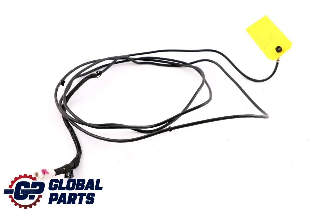 Connecting Line USB/MULF II Cable 3120MM to BMW 1 Series E82 E88 with Part number 9202728 BMW 1 Series E82 E88 Connecting Line USB/MULF II Cable 3120MM - SKU 9202728 - Part number 9202728