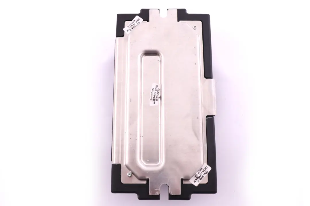 Modulo De Control De Luz De Pie ECU LOW PL2 FRM II para BMW E87 LCI con número de pieza 61359204524 BMW E87 LCI Modulo De Control De Luz De Pie ECU LOW PL2 FRM II - SKU 9204524 - Número de pieza 61359204524