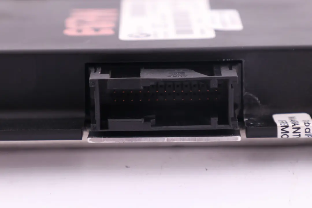 Steuergerät ECU Lichtmodul PL2 FRM II Lear 6135 für BMW E87 LCI mit Teilenummer 61359204525 BMW E87 LCI Steuergerät ECU Lichtmodul PL2 FRM II Lear 6135 - SKU 9204525 - Teilenummer 61359204525