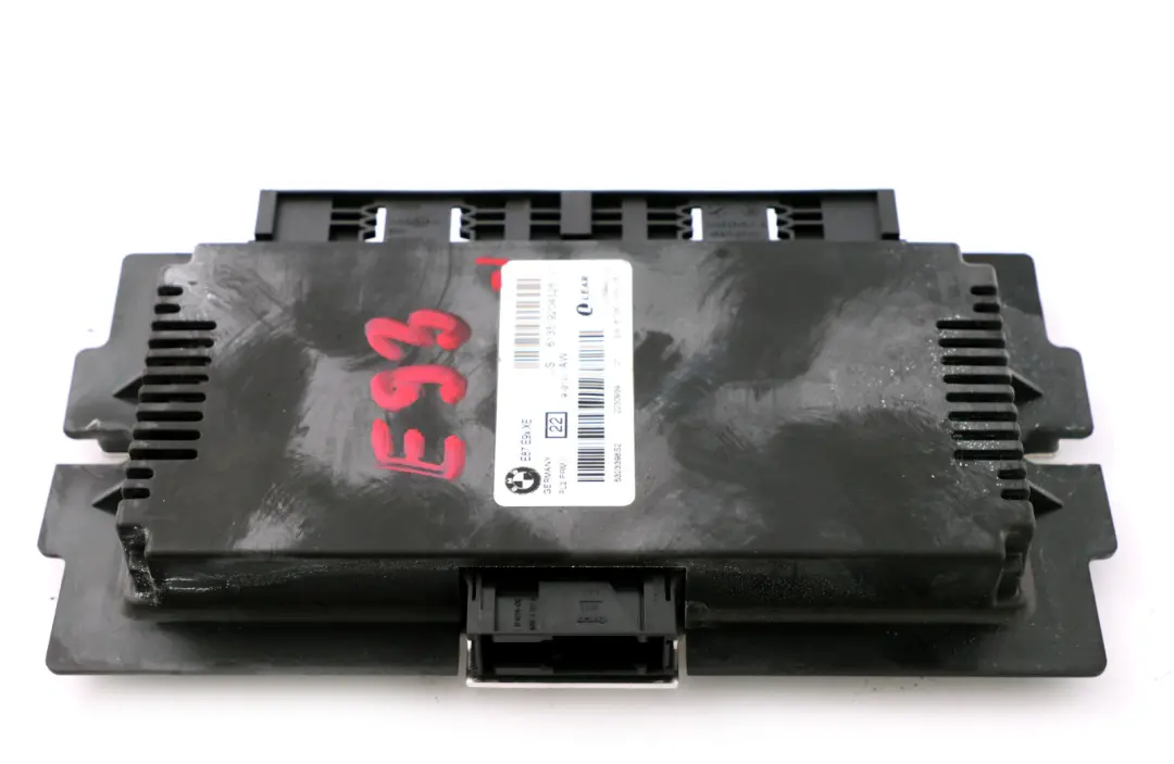 Footwell Light Module Control Unit ECU PL2 FRM II to BMW E93 Xenon with Part number 9204526 BMW E93 Xenon Footwell Light Module Control Unit ECU PL2 FRM II - SKU 9204526-1 - Part number 9204526