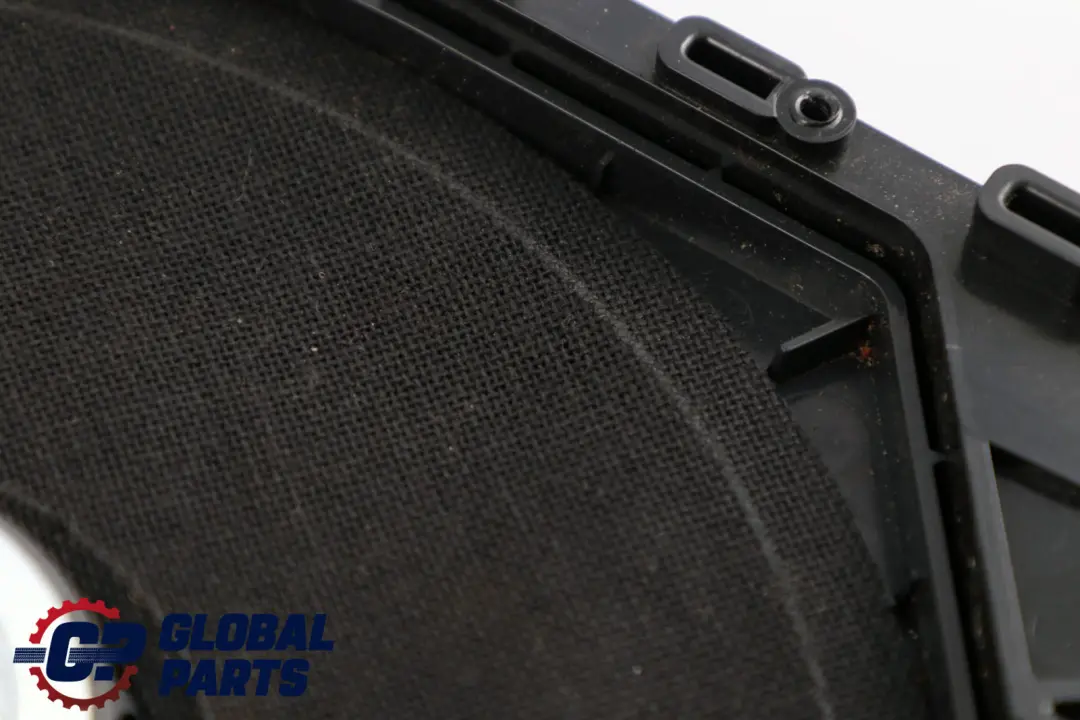 Impianto Stereo Centrale Basso Sinistro per BMW E81 E82 E87 E88 E90 con numero di parte 9204785 BMW E81 E82 E87 E88 E90 Impianto Stereo Centrale Basso Sinistro - SKU 9204785-1 - Numero di parte 9204785