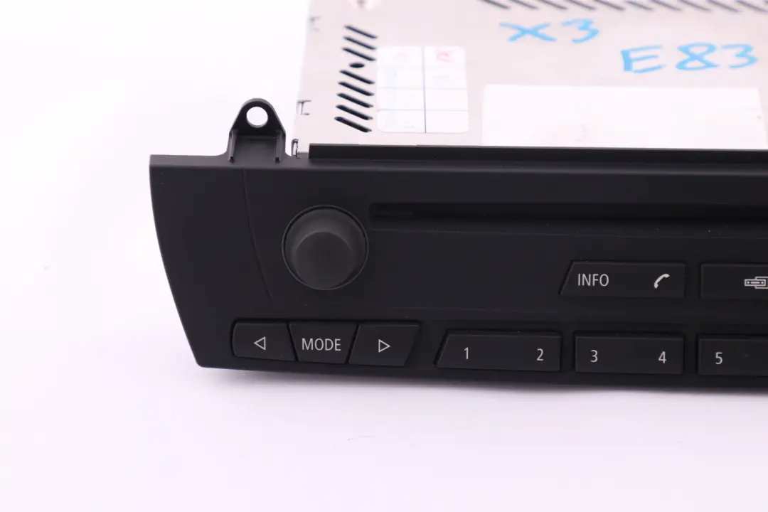BMW X3 Reihe E83 Radio Navigation System CID-Bedienteil CD 6939670 65126939670 - SKU 9205287 - Teilenummer 9205287