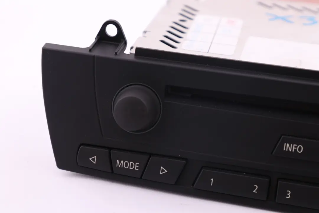 BMW X3 Series E83 Radio Navigation System CID Control Unit CD Player - SKU 9205287 - Part number 9205287