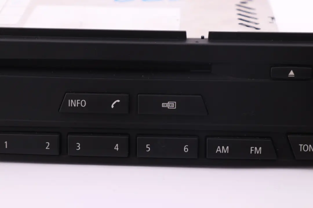 BMW X3 Reihe E83 Radio Navigation System CID-Bedienteil CD 6939670 65126939670 - SKU 9205287 - Teilenummer 9205287