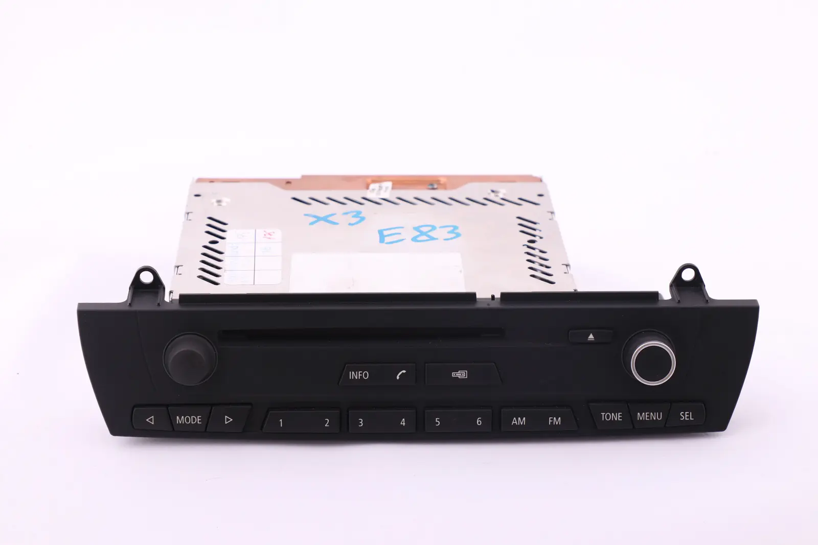 BMW X3 Series E83 Radio Navigation System CID Control Unit CD Player 9205287