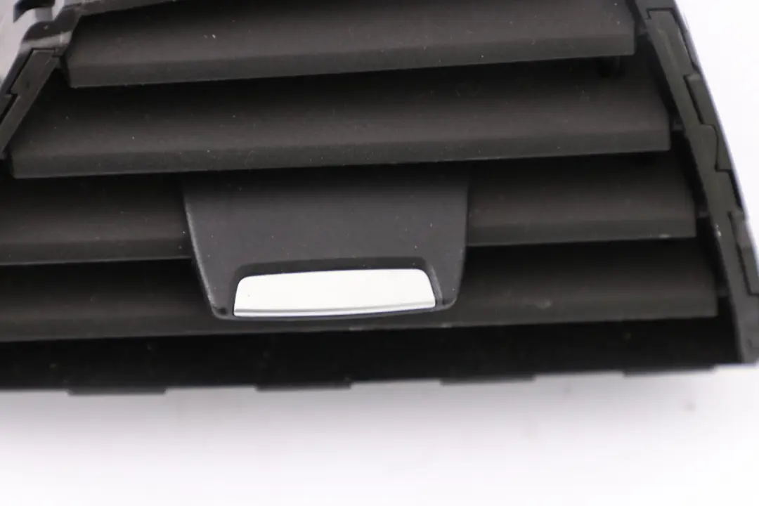 Dashboard Fresh Air Vent Right O/S Air Duct to BMW F20 F21 F22 with Part number 9205356 BMW F20 F21 F22 Dashboard Fresh Air Vent Right O/S Air Duct - SKU 9205356 - Part number 9205356