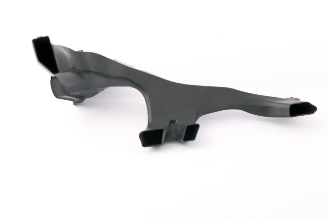 BMW 1 2 3 4 er F20 F21 F22 F23 F30 F31 F32 F33 F36 Heizkanal Fussraum Rechts - SKU rhd-9205388 - Teilenummer 9205388