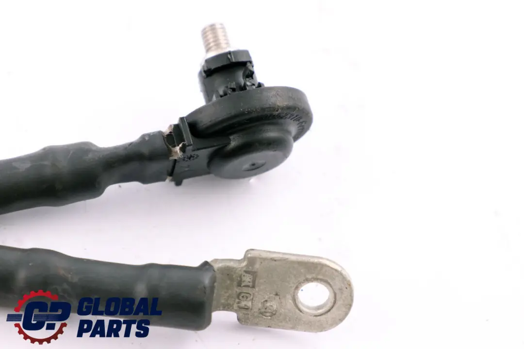 Leitung Batterie Plus 6112 für BMW 3 er E90 E91 LCI E92 E93 mit Teilenummer 9205518 BMW 3 er E90 E91 LCI E92 E93 Leitung Batterie Plus 6112 - SKU 9205518 - Teilenummer 9205518