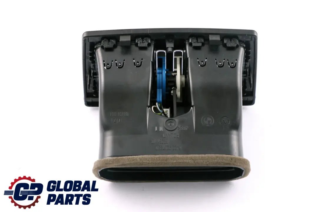 Rejilla De Ventilación Trasera Negro para BMW F20 F21 F22 LCI con número de pieza 9207330 BMW F20 F21 F22 LCI Rejilla De Ventilación Trasera Negro - SKU 9207330 - Número de pieza 9207330