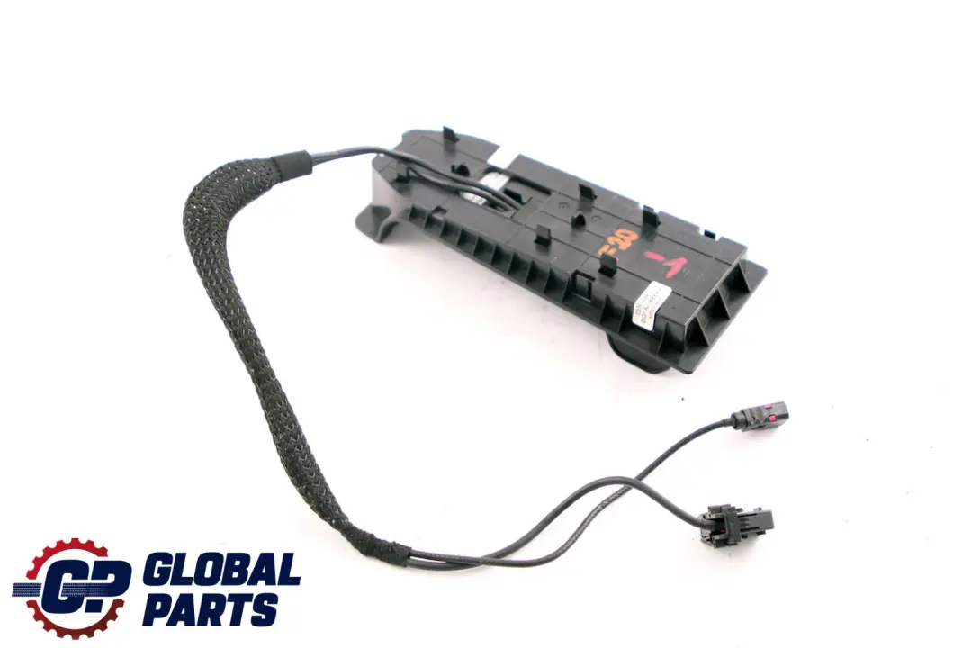 BMW 2 F20 F21 F30 F31 Phone Holder Box Eject Centre Console Armrest - SKU 9207339-1 - Número de pieza 9207339