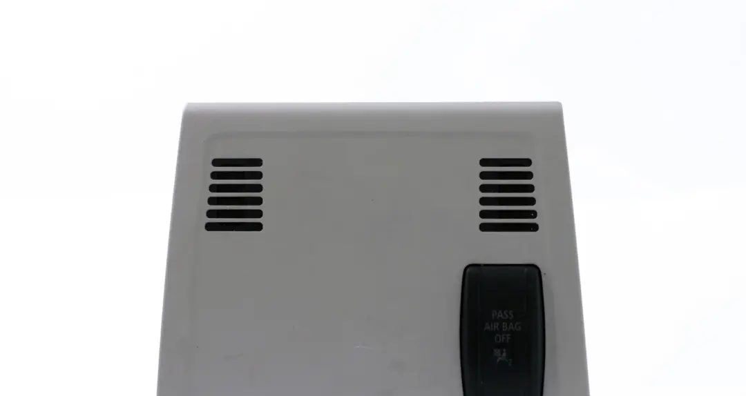 Centre de Commutation Lampe Lumiere Toit Gris pour BMW E81 E82 E87 E90 E91 E92 à propos du numéro de pièce 9225477 BMW E81 E82 E87 E90 E91 E92 Centre de Commutation Lampe Lumiere Toit Gris - SKU 9209543 - Numéro de pièce 9225477