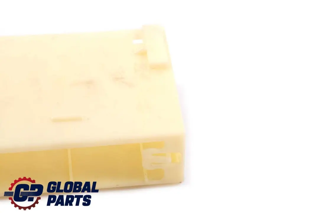 Soporte Componente Eléctrico BMW F10 F11 F12 F13 para con número de pieza 9209685 Soporte Componente Eléctrico BMW F10 F11 F12 F13 - SKU 9209685 - Número de pieza 9209685