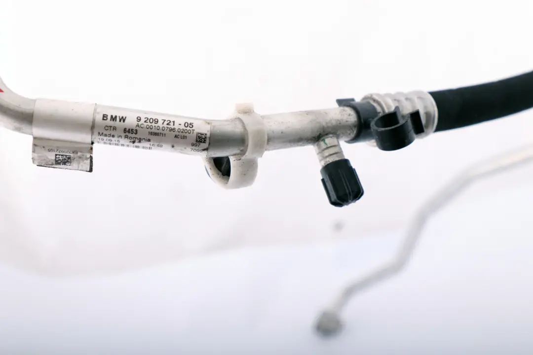 Coolant Line Suction Pipe Hose to Mini Cooper F55 F56 F57 F60 with Part number 9209721 Mini Cooper F55 F56 F57 F60 Coolant Line Suction Pipe Hose - SKU 9209721 - Part number 9209721