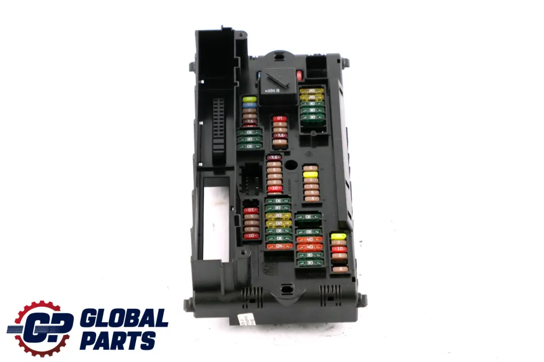 Distribution Fuse Box Front 6114 to BMW F10 F11 Power with Part number 9210861 BMW F10 F11 Power Distribution Fuse Box Front 6114 - SKU 9210861 - Part number 9210861