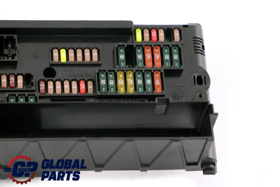 BMW F10 F11 Caja De Fusibles Distribución Energía Delantera 6114 - SKU 9210861 - Número de pieza 9210861