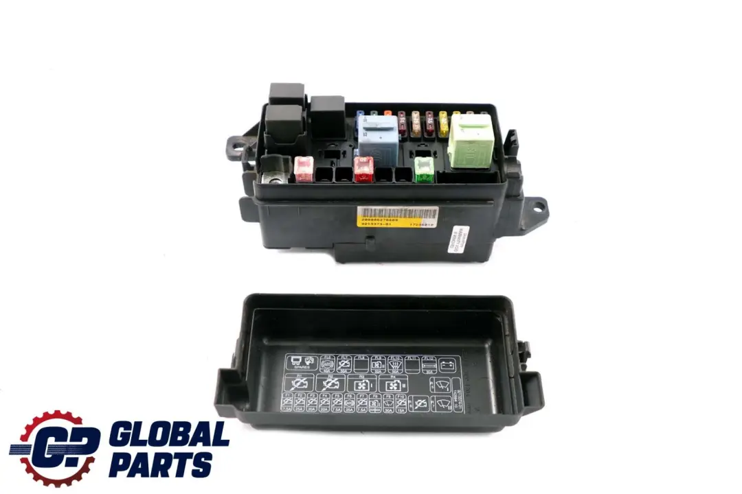 Essence Boite a Fusibles 6114 pour Mini Cooper Cabriolet R57 à propos du numéro de pièce 3450646 Mini Cooper Cabriolet R57 Essence Boite a Fusibles 6114 - SKU 9213373 - Numéro de pièce 3450646