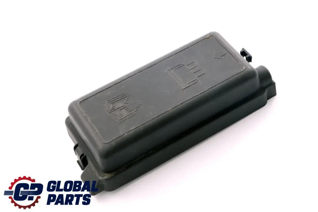 Tapa Caja de fusibles de distribución de energía para Mini R55 R56 R57 con número de pieza 9213374 Mini R55 R56 R57 Tapa Caja de fusibles de distribución de energía - SKU 9213374 - Número de pieza 9213374