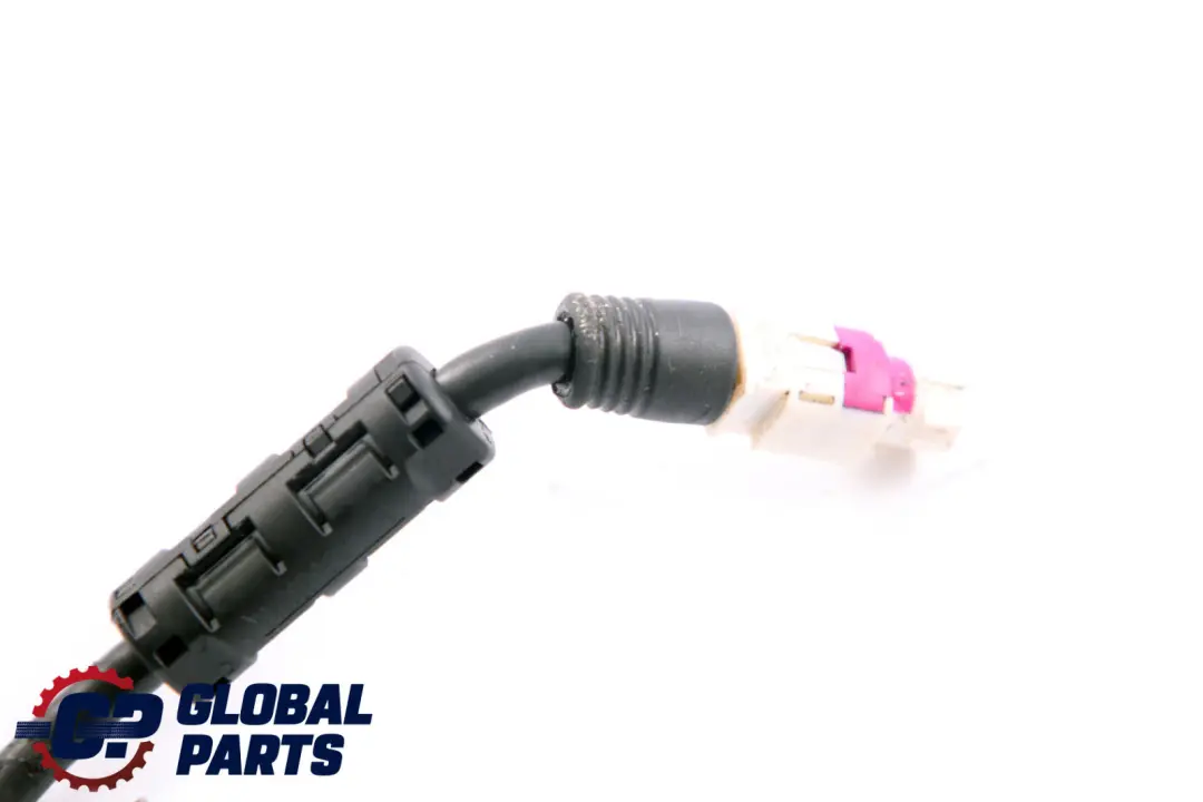HSD CIC Navi USB Connecting Cable Wiring to BMW 1 3 Series E87 LCI E90 with Part number 9215854 BMW 1 3 Series E87 LCI E90 HSD CIC Navi USB Connecting Cable Wiring - SKU 9215854 - Part number 9215854