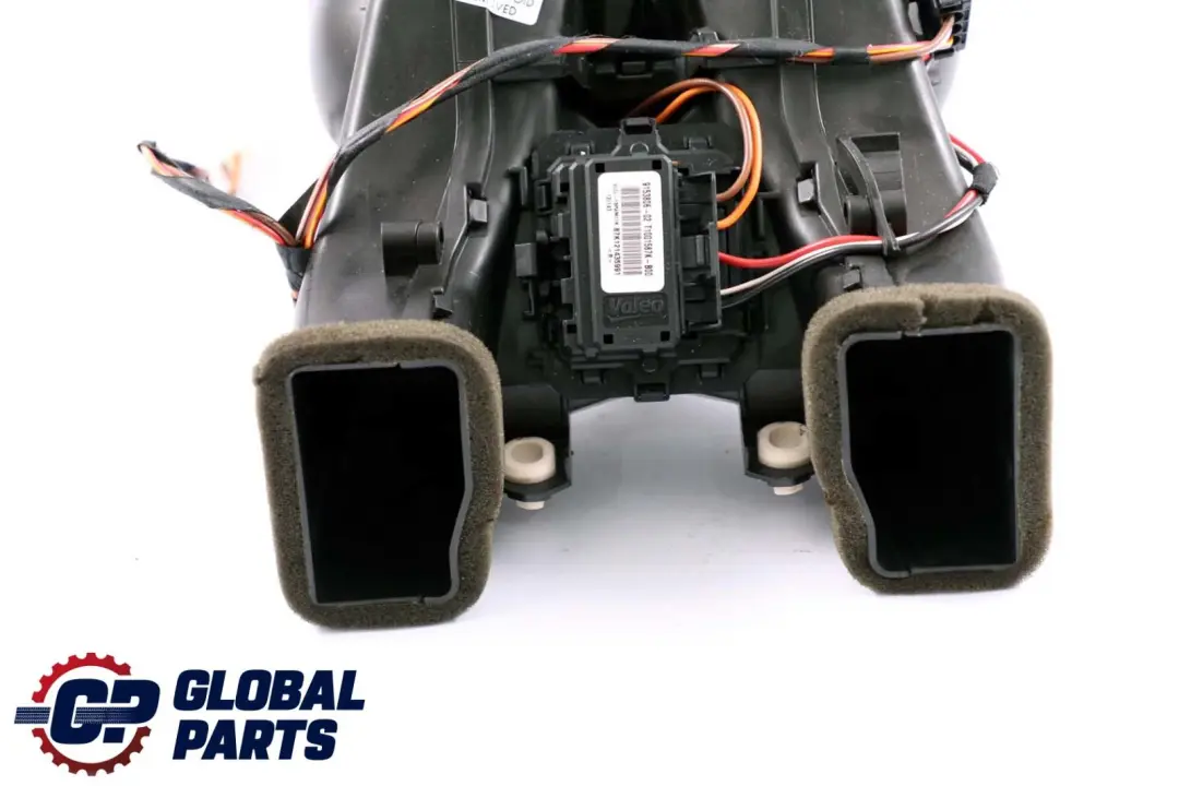 Heater Blower Motor 6411 to BMW F01 F10 F11 Rear with Part number 9216335 BMW F01 F10 F11 Rear Heater Blower Motor 6411 - SKU 9216335 - Part number 9216335