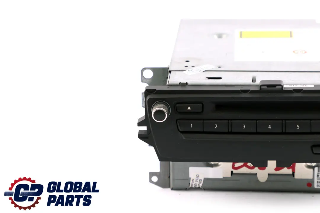 Radio Komputer Multimedi Profesional CIC do BMW Z4 E89 o numerze 9218337 BMW Z4 E89 Radio Komputer Multimedi Profesional CIC - SKU 9218337 - Numer Części 9218337