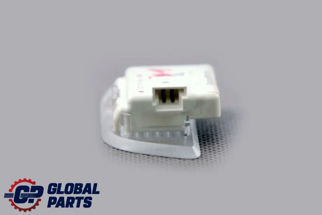 Kofferraum Heckklappe LED Licht Lampe Griff Aussparung für BMW F31 Touring mit Teilenummer 9219493 BMW F31 Touring Kofferraum Heckklappe LED Licht Lampe Griff Aussparung - SKU 9219493 - Teilenummer 9219493