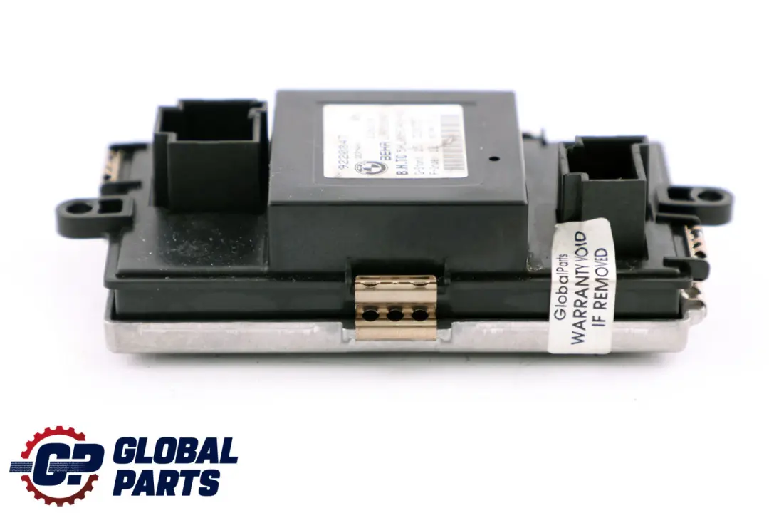 Heater Air Conditioning Blower Regulator Unit to BMW F10 F11 with Part number 9220847 BMW F10 F11 Heater Air Conditioning Blower Regulator Unit - SKU 9220847 - Part number 9220847