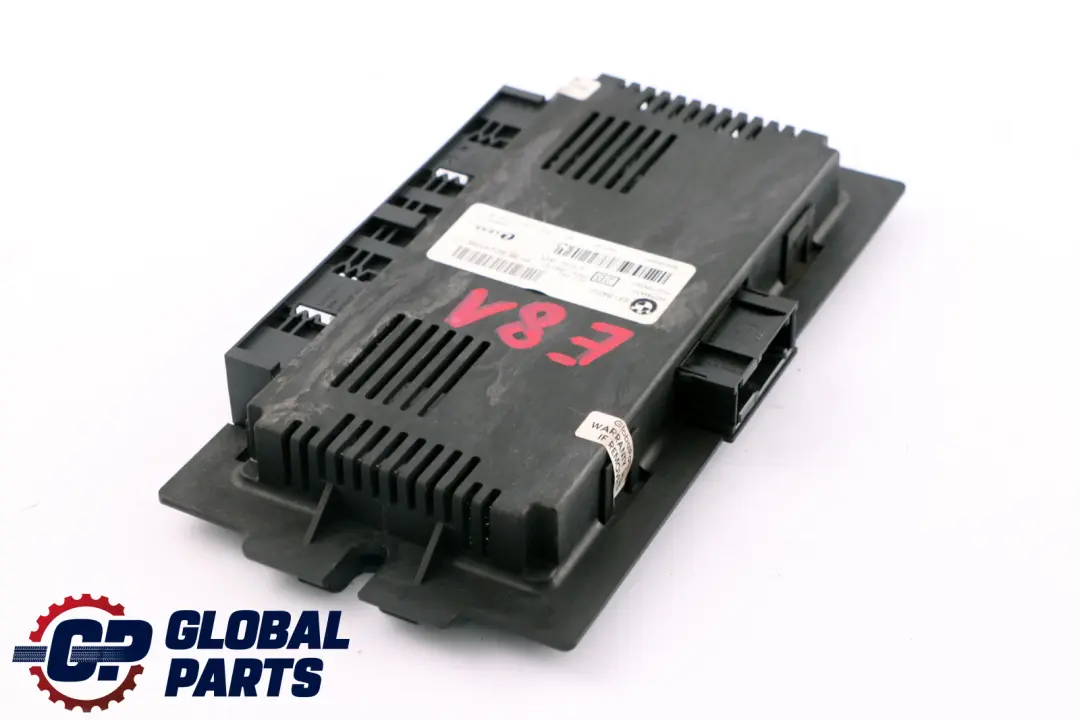 Footwell Light Module Control Unit ECU BASIS PL2 FRM3R para BMW E81 con número de pieza 9224588 BMW E81 Footwell Light Module Control Unit ECU BASIS PL2 FRM3R - SKU 9224588 - Número de pieza 9224588