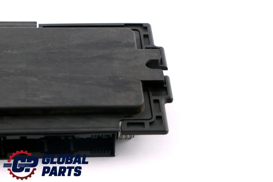 Footwell Light Module Control Unit ECU BASIS PL2 FRM3R para BMW E81 con número de pieza 9224588 BMW E81 Footwell Light Module Control Unit ECU BASIS PL2 FRM3R - SKU 9224588 - Número de pieza 9224588